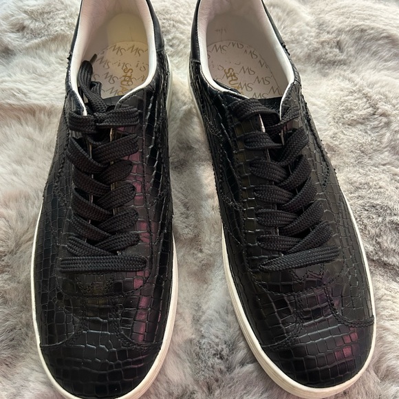 Stuart Weitzman Black Croc-Embossed Sneakers - Picture 2 of 6